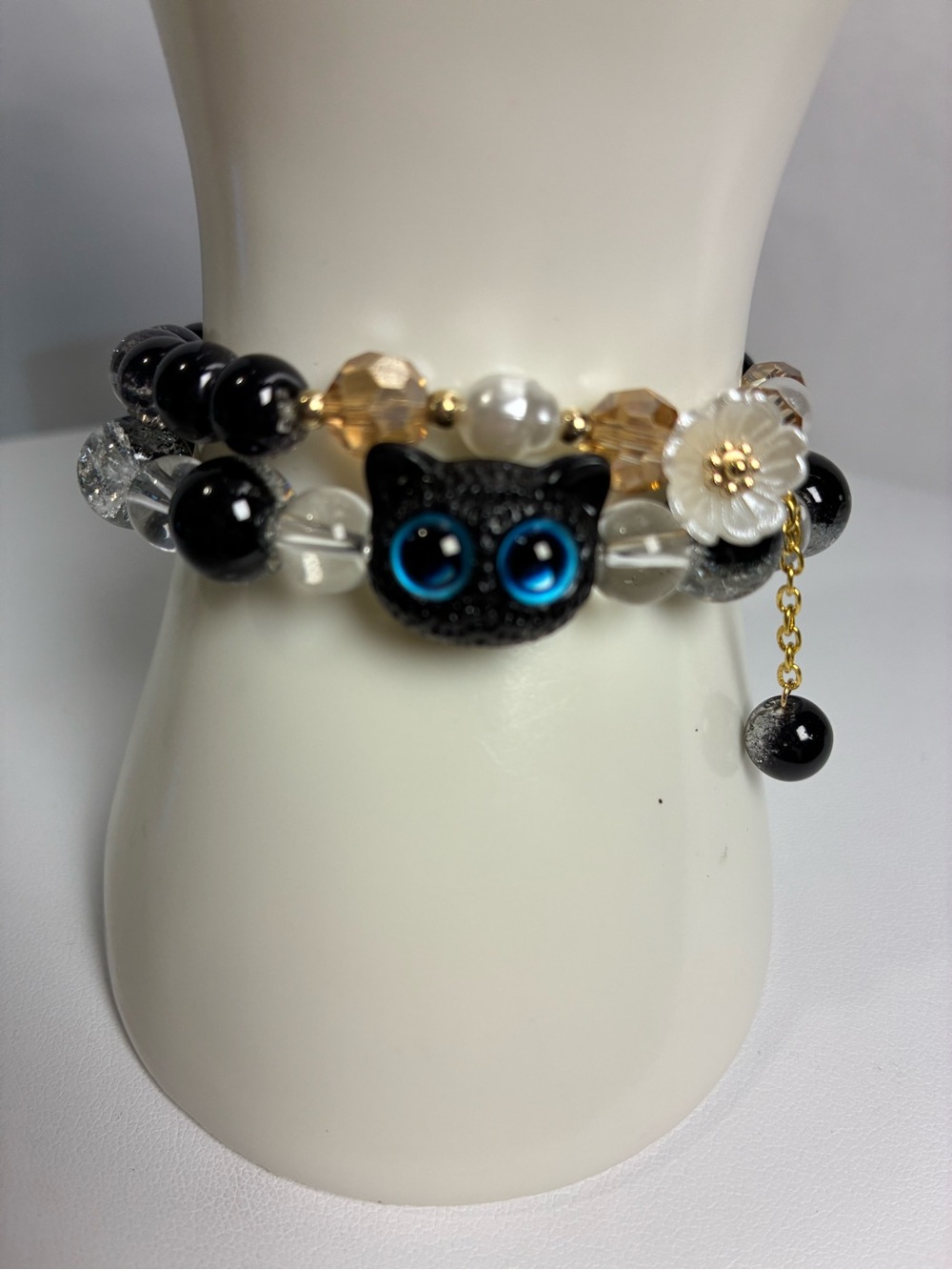 Black Cat Beaded Cat Bracelet with Pearl & Gold Accents